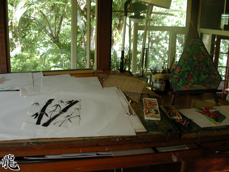 Art Table